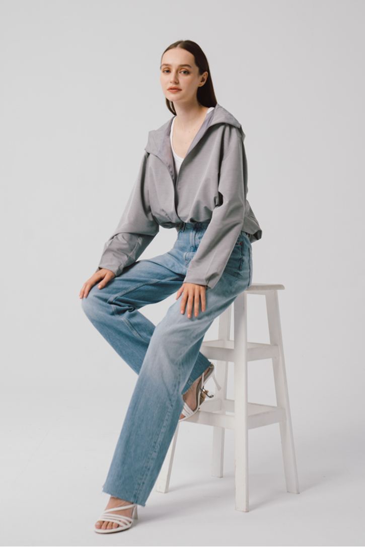 Short Jacket With Pleats