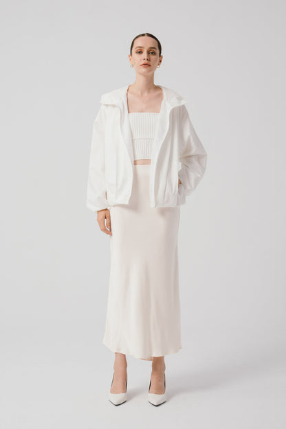Short Jacket With Pleats