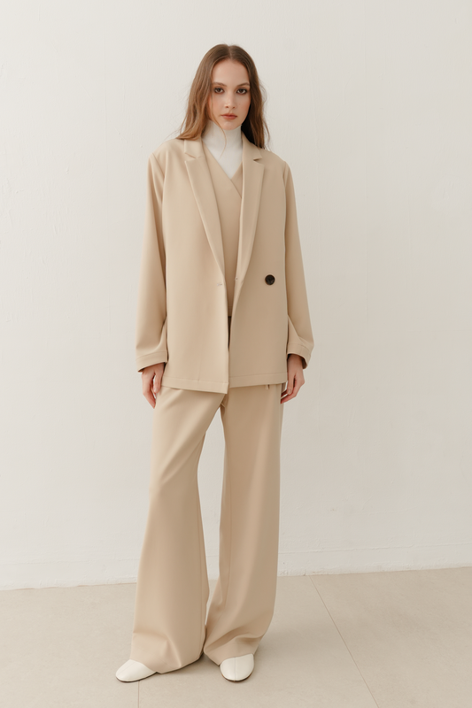 極簡質感防曬西裝外套